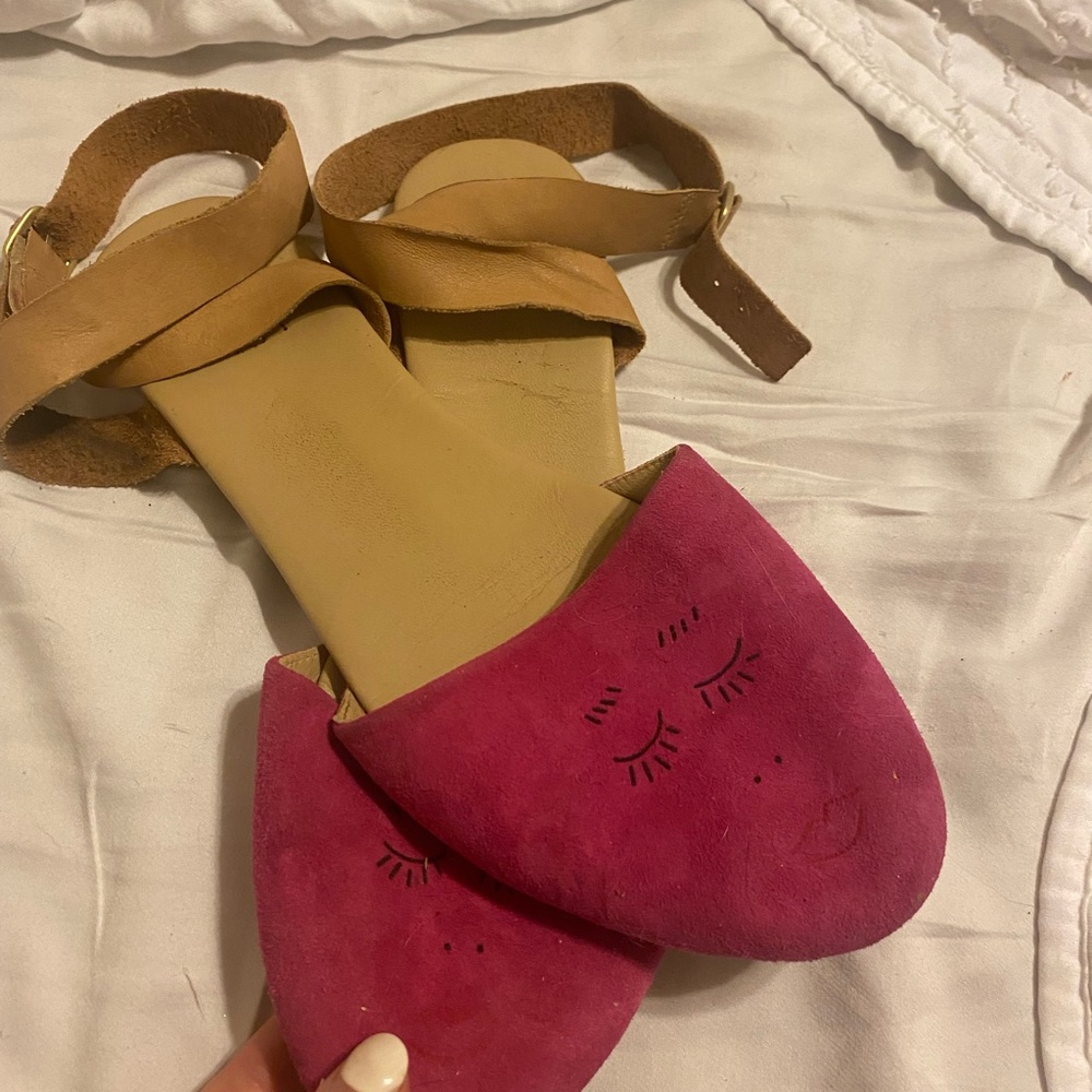 Sseko brand hot pink shoes